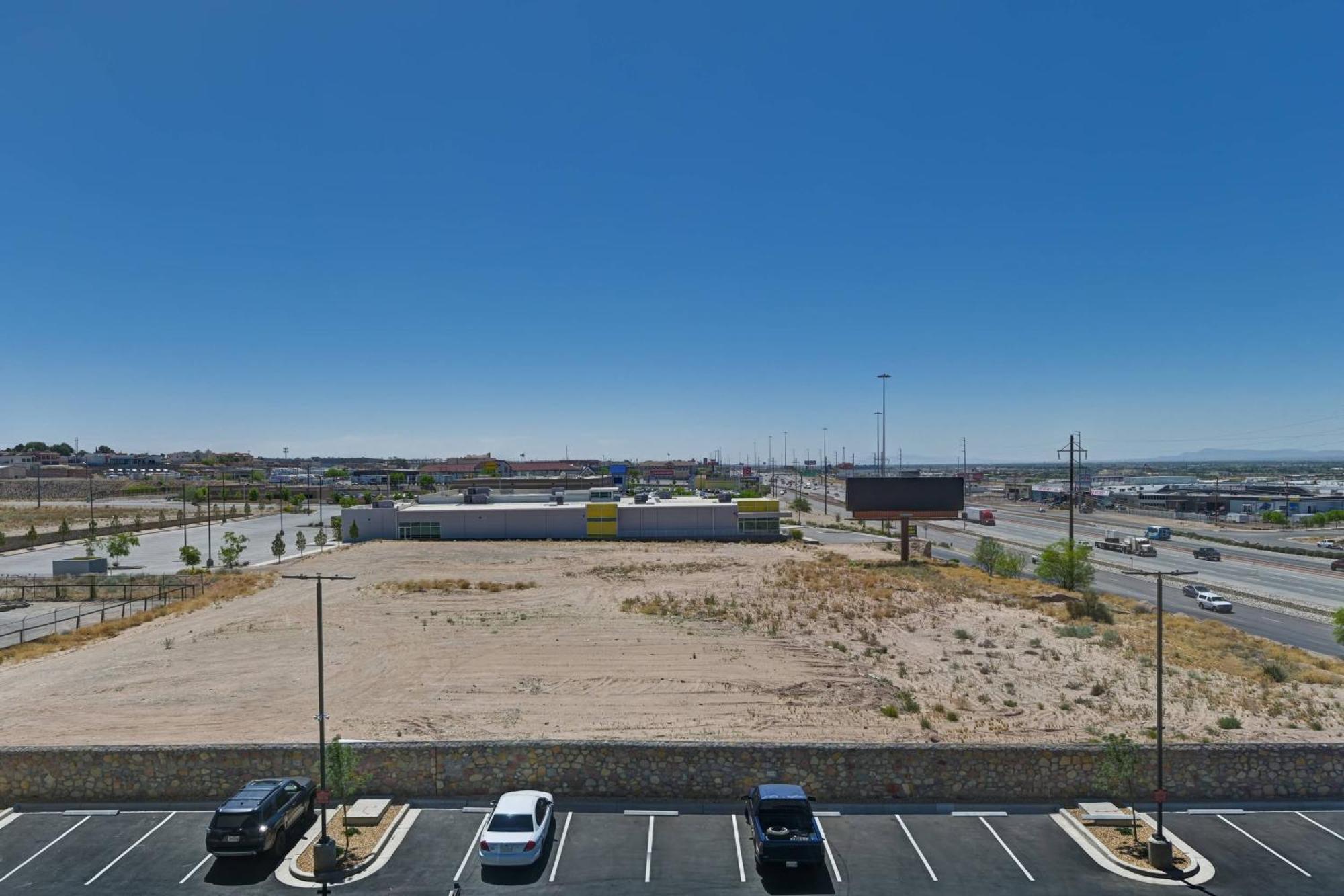 Towneplace Suites By Marriott El Paso East/I-10 Exterior photo